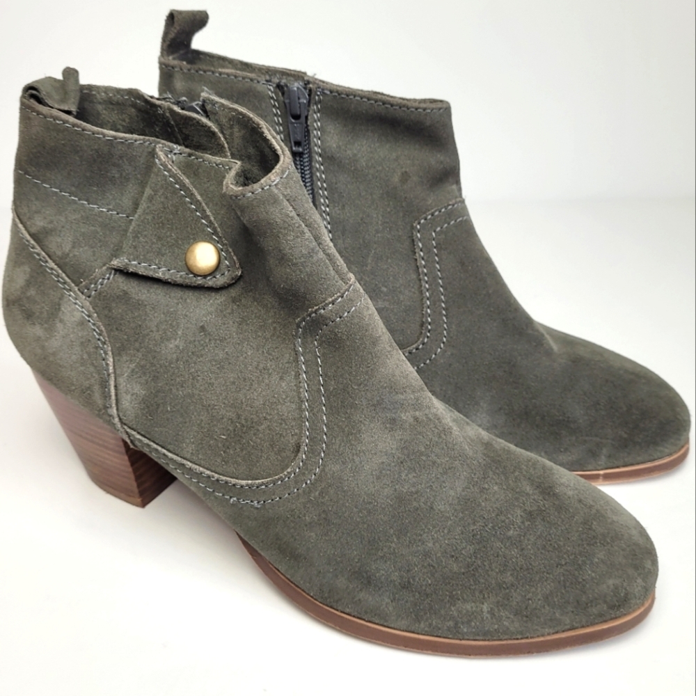 DIBA SOPHIA GRAY GREEN STACKED HEEL SUEDE LEATHER BOOTIES 9